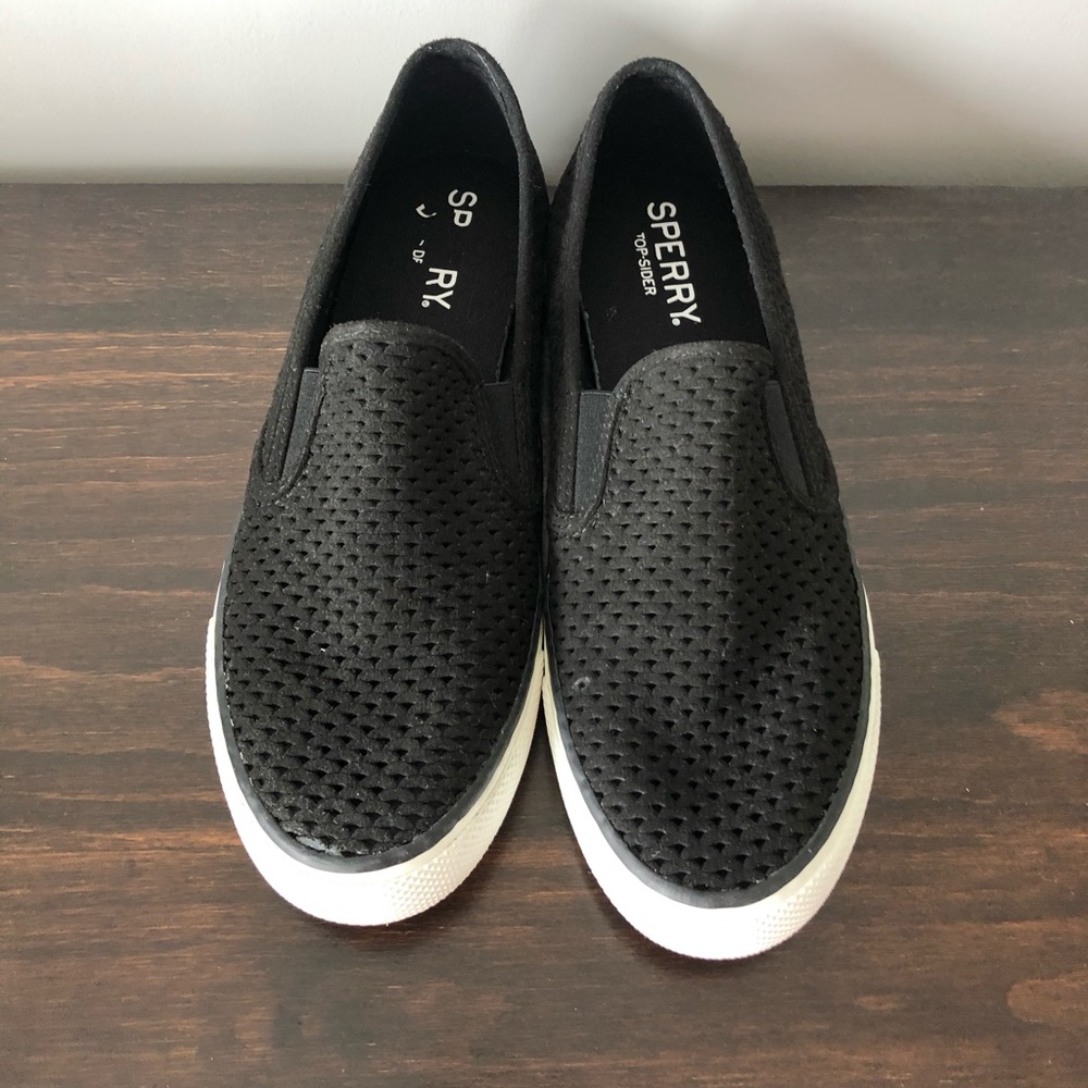 Black Sperry’s
